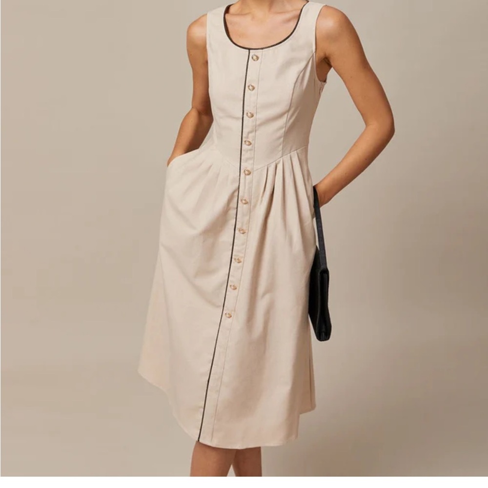 RIHOAS Tan Pleated Buttoned Midi Sundress